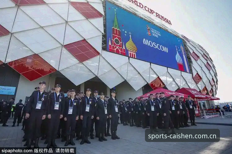 资深用户深度分析：世界杯安保规模缩减，英国警员仅派3人赴美